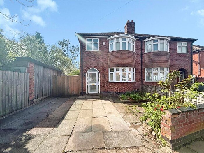 3 Bedroom Semi Detached House For Sale In Cairnsford Road, West Knighton, Leicester, LE2