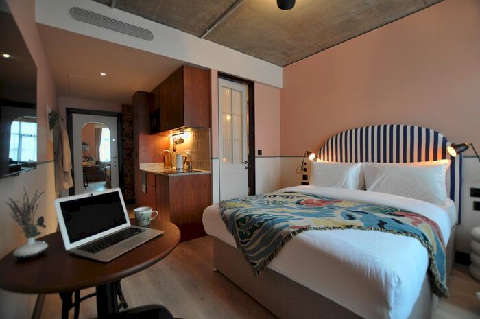 1 Bedroom Flat To Rent In Windmill Road, Chiswick W4