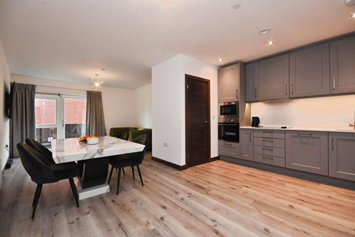 1 Bedroom Apartment For Sale In Western Road, Brentwood, CM14
