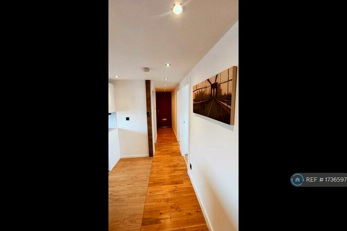 2 Bedroom Flat To Rent In Linden Grove, Livingston, EH54