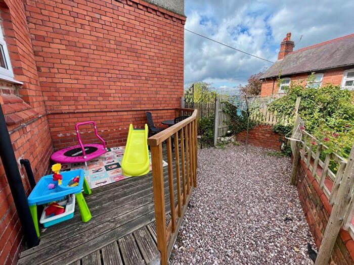2 Bedroom Detached House For Sale In Methodist Hill, Froncysyllte, LL20