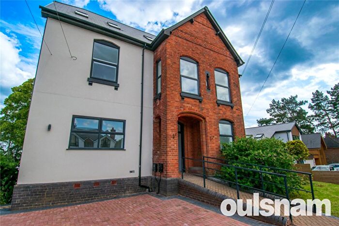 2 Bedroom Flat To Rent In Old Birmingham Road, Marlbrook, Bromsgrove, Worcestershire, B60
