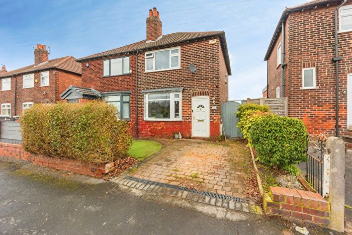 2 Bedroom Semi Detached House For Sale In Windermere Road, Cheshire, SK1