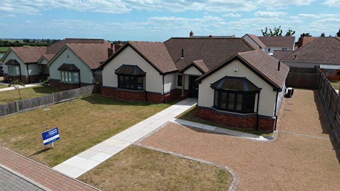 2 Bedroom Detached Bungalow For Sale In Charwood Mews, Stoney Hills, CM0