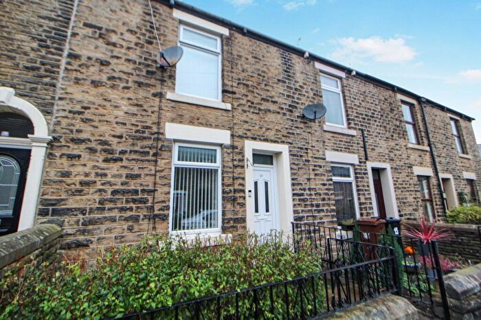 2 Bedroom Terraced House For Sale In John Street, Glossop, Derbyshire, SK13