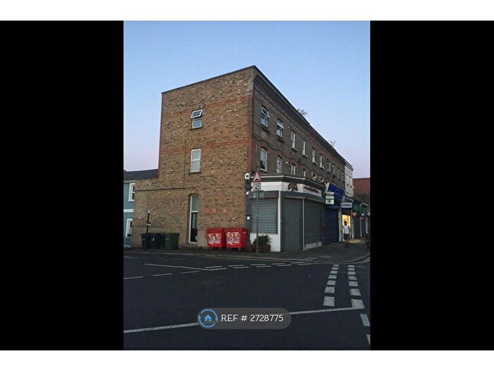 1 Bedroom Flat To Rent In Upper Tulse Hill, London, SW2