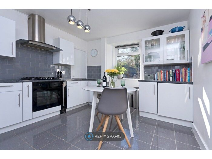 1 Bedroom Flat To Rent In Chattan Place, Aberdeen, AB10