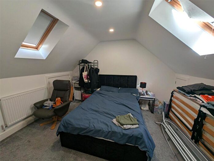 5 Bedroom Detached House For Sale In Collingwood Crescent, Guildford, Surrey, GU1