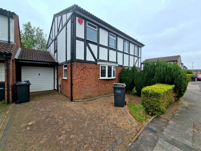 2 Bedroom House To Rent In Corbridge Drive, Luton, LU2