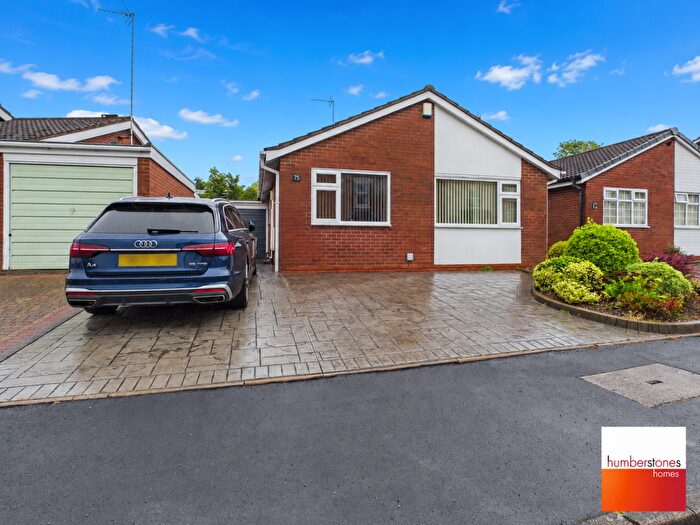 2 Bedroom Detached Bungalow For Sale In Birch Road, Oldbury, B68