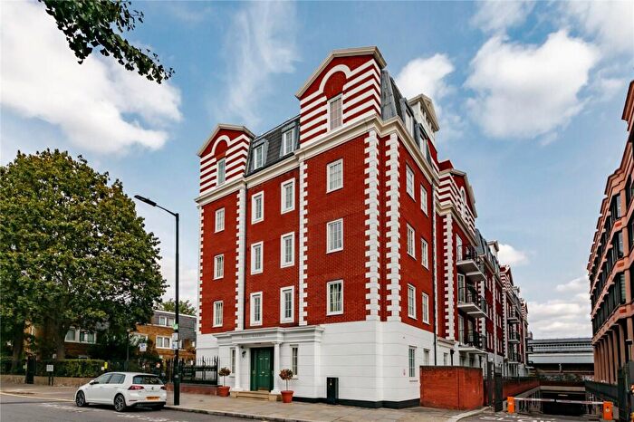 1 Bedroom Flat To Rent In Waterdale Manor, Marylebone, NW1