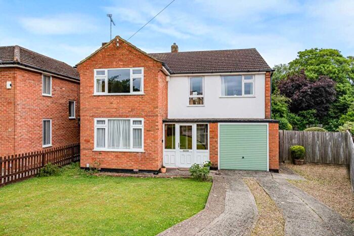 4 Bedroom Detached House For Sale In Ambrose Rise, Wheatley, OX33