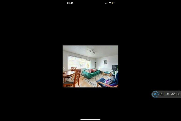 1 Bedroom Flat To Rent In Brigadier Hill, Enfield, EN2