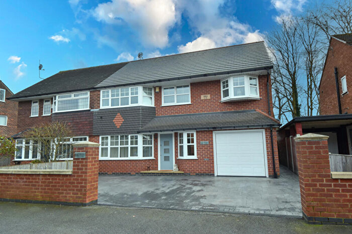 4 Bedroom Semi Detached House For Sale In Eddisbury Avenue, Flixton, M41