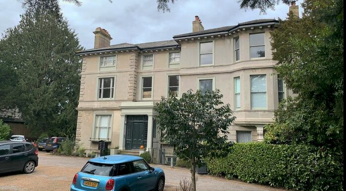 2 Bedroom Flat To Rent In Broadwater Down, Tunbridge Wells, TN2