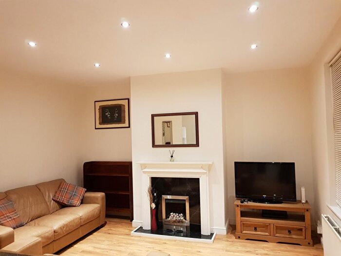 3 Bedroom Terraced House To Rent In Barnbrough Street, West Yorkshire, LS4