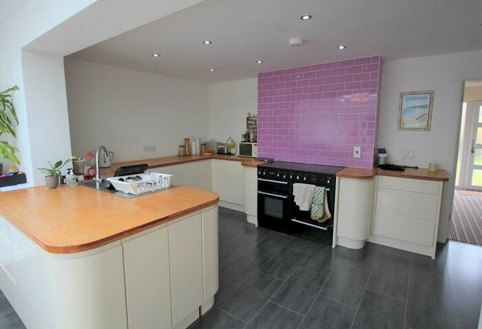 5 Bedroom Detached House To Rent In Stooks Close, Brampford Speke, Exeter, EX5