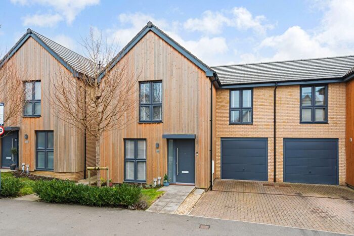 3 Bedroom Semi-Detached House For Sale In Fairfield Way, Keynsham, BS31