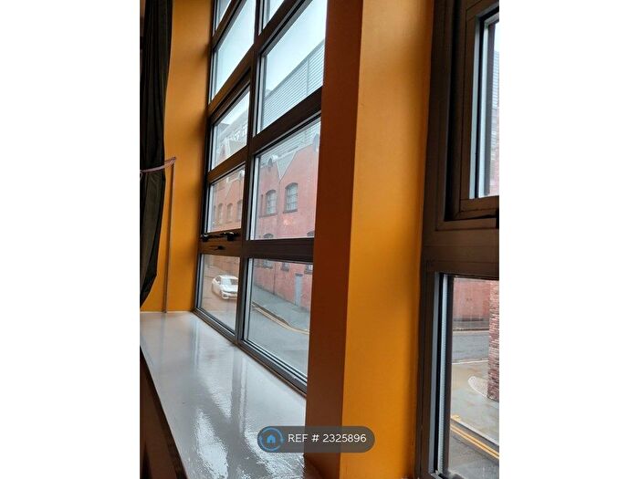 1 Bedroom Flat To Rent In Tobacco Factory Phase, Manchester, M4