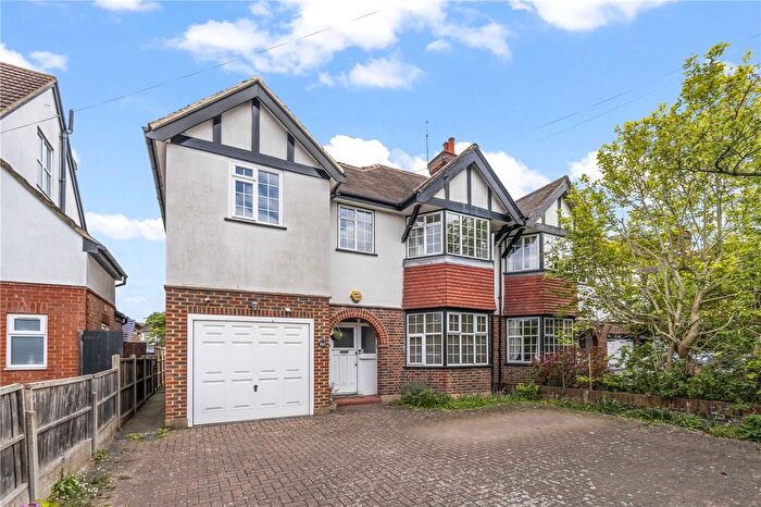 4 Bedroom Semi-Detached House For Sale In Uxbridge Road, Hampton, TW12
