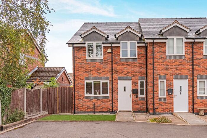 3 Bedroom Semi Detached House For Sale In The Ridgeway, Tarvin, CH3