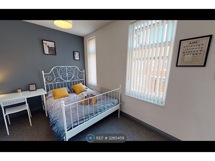 4 Bedroom Terraced House To Rent In Blandford Road, Salford, M6