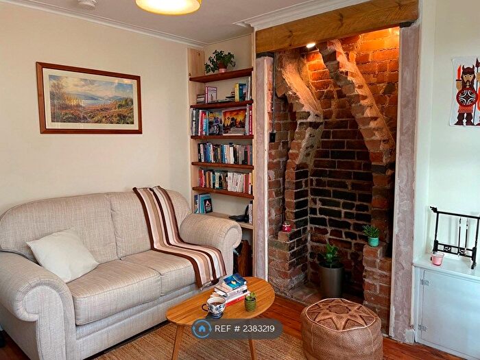 2 Bedroom Terraced House To Rent In Cecil Street, Nottingham, NG7