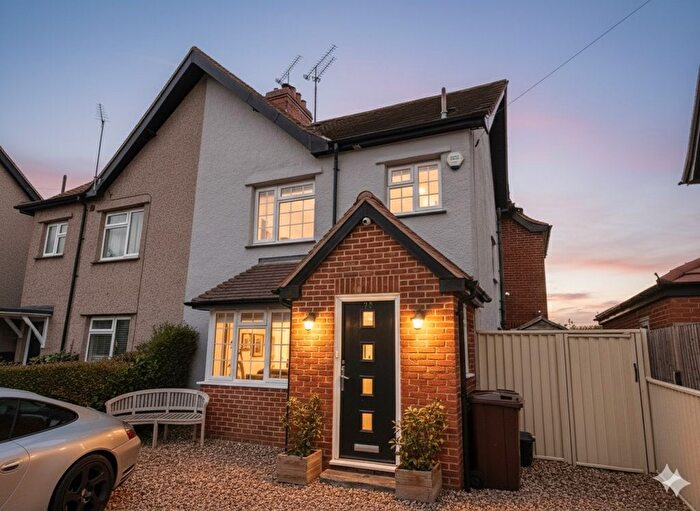 3 Bedroom Semi-Detached House For Sale In Glebe Lane, Sonning, RG4