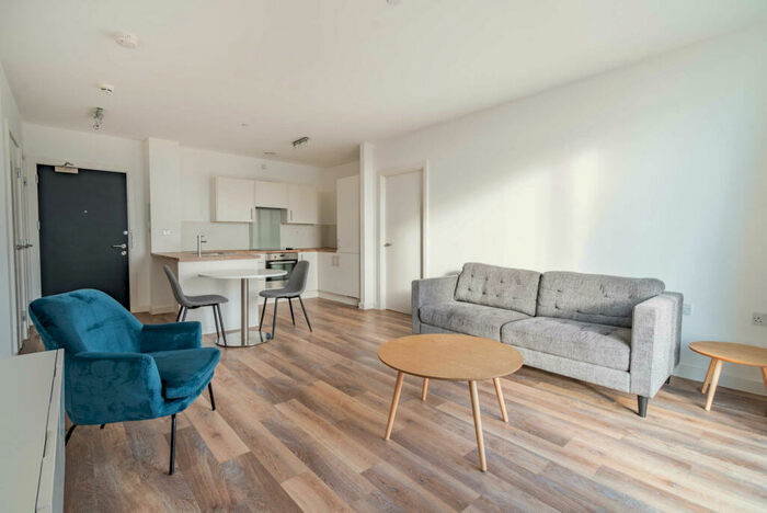 2 Bedroom Flat To Rent In The Wullcomb, Highcross Street, Leicester, LE1