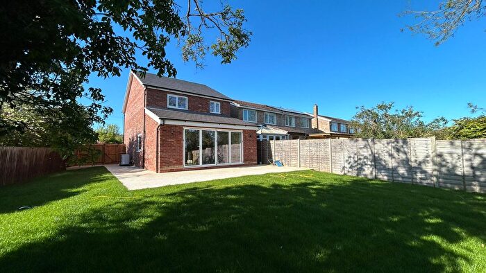 3 Bedroom Property To Rent In Link Lane, Sutton, CB6