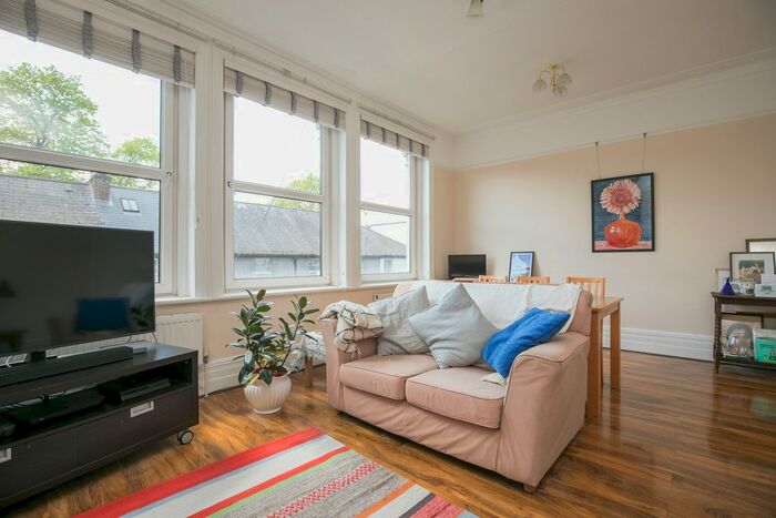 1 Bedroom Flat To Rent In High Street Wimbledon, London, SW19