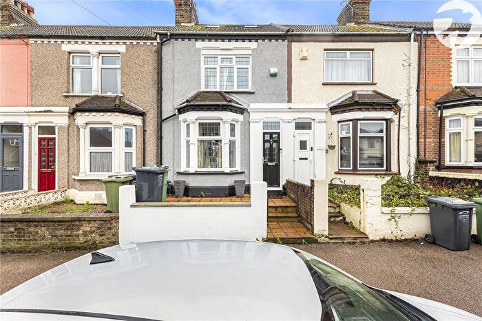 4 Bedroom Terraced House For Sale In Milton Street, Swanscombe, Kent, DA10