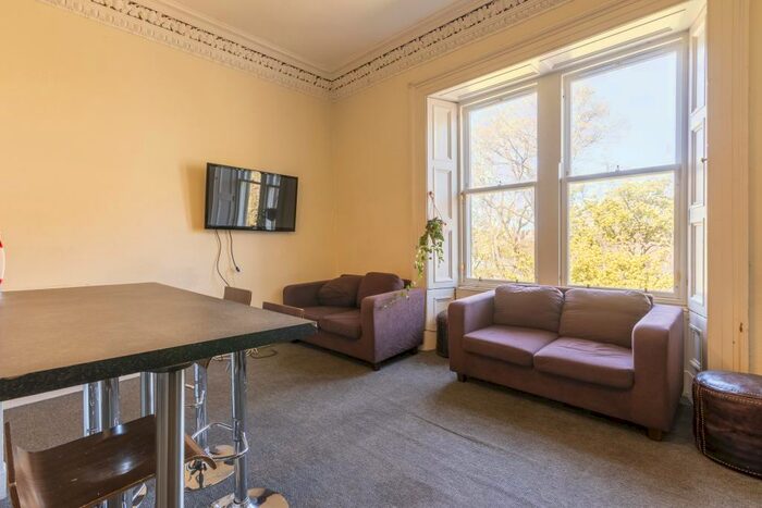 5 Bedroom Flat To Rent In Melville Terrace Edinburgh United Kingdom, EH9