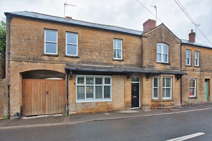 5 Bedroom Detached House For Sale In Water Street, Martock, TA12