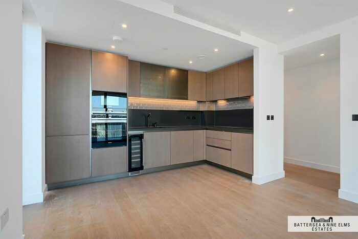 2 Bedroom Flat To Rent In Bowden House, Prince Of Wales Drive, SW11