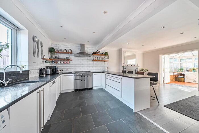 4 Bedroom Semi Detached House For Sale In Hickmans Close, Godstone, RH9