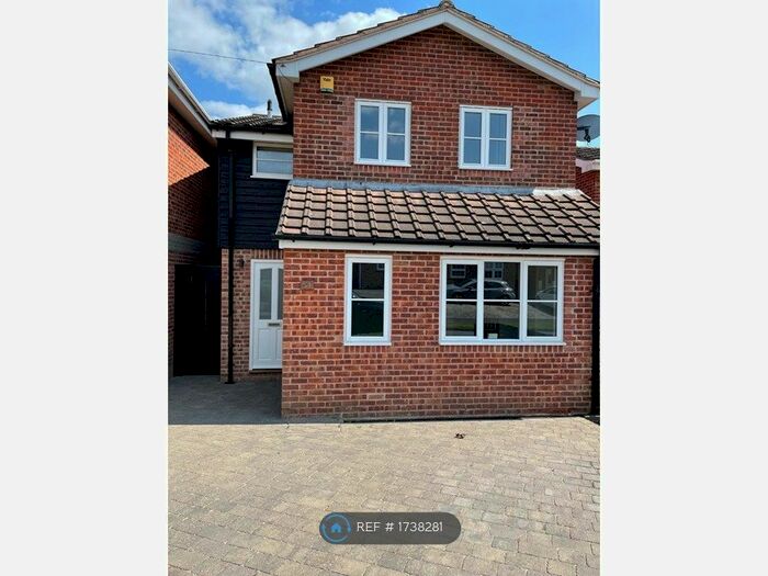 3 Bedroom Detached House To Rent In Peveril Crescent, West Hallam, Ilkeston, DE7