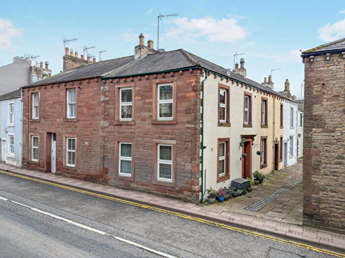 2 Bedroom End Of Terrace House For Sale In Main Street, Brampton, CA8