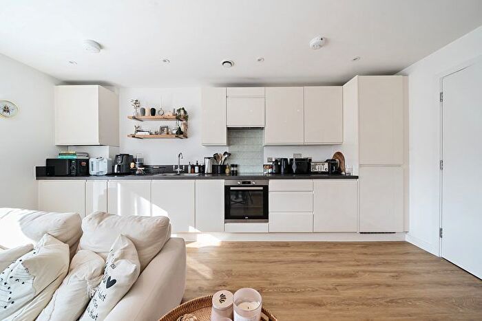 2 Bedroom Flat For Sale In Coddington Close, East Herts, Hertfordshire, SG12