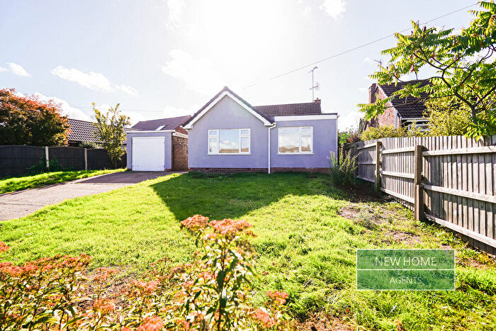 3 Bedroom Bungalow For Sale In Bretton Road, Ravenshead, Nottingham, NG15