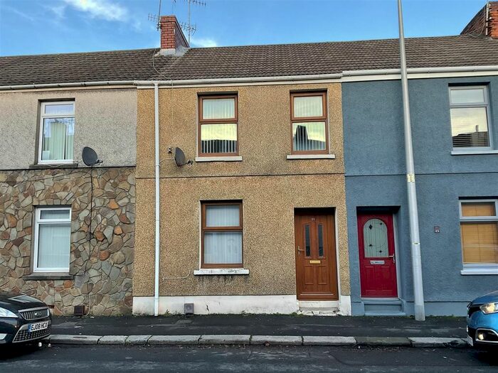 2 Bedroom Terraced House To Rent In Dillwyn Street, Llanelli, SA15