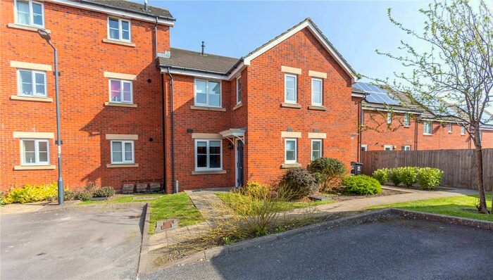 2 Bedroom End Of Terrace House To Rent In Amis Walk, Horfield, Bristol, BS7