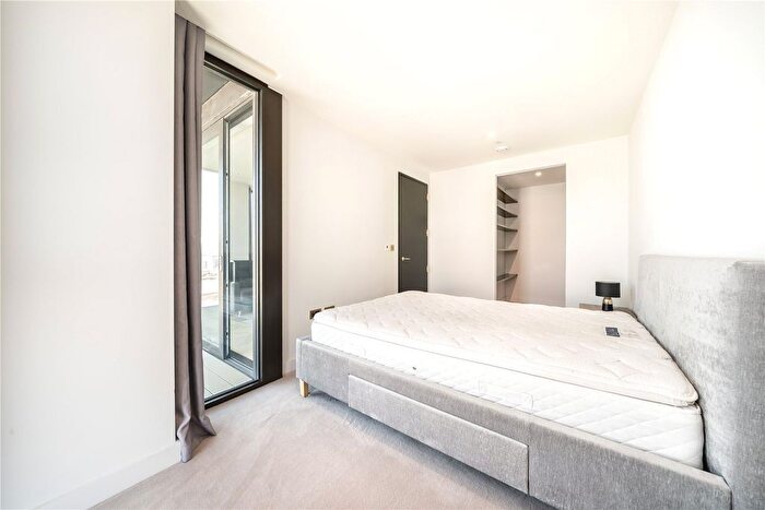 1 Bedroom Flat To Rent In Tidemill Square, London, SE10