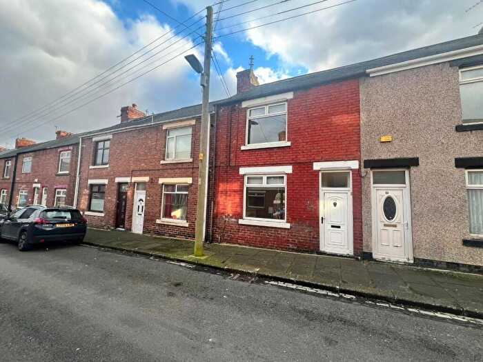 3 Bedroom Terraced House For Sale In Albert Street, Chilton, Ferryhill, DL17