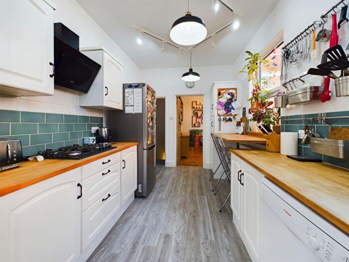3 Bedroom Terraced House For Sale In Loyd Road, Abington, Northampton, NN1