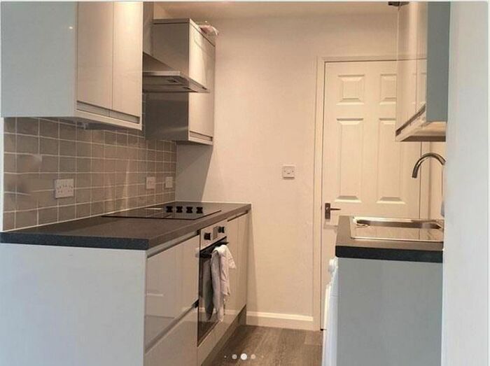 Studio To Rent In Totteridge Avenue, High Wycombe, HP13