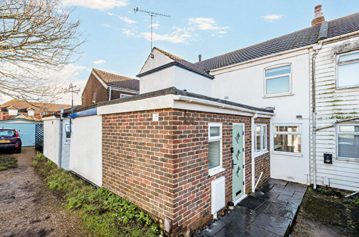 2 Bedroom Terraced House For Sale In Trinity Gardens, Fareham, Hampshire, PO16