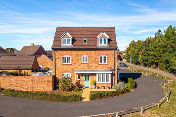 4 Bedroom Detached House For Sale In Oxford Blue Way, Stewartby, Bedfordshire, MK43