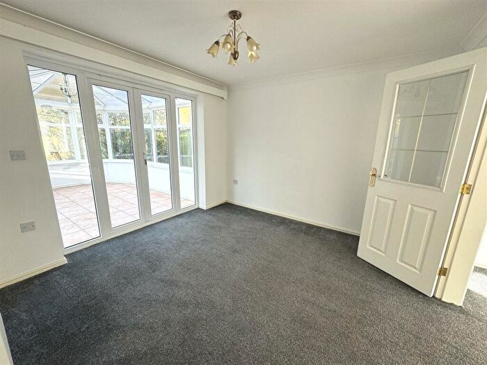 4 Bedroom Detached House For Sale In Aspen Close, Middlestone Moor, Spennymoor, DL16