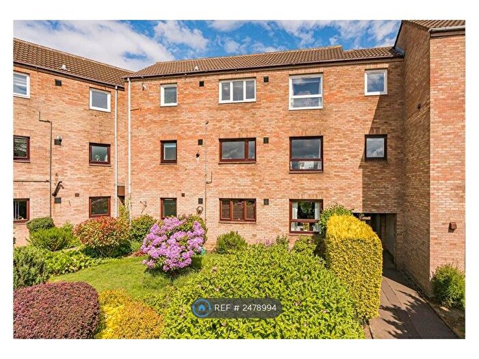 3 Bedroom Flat To Rent In Mearenside, Edinburgh, EH12